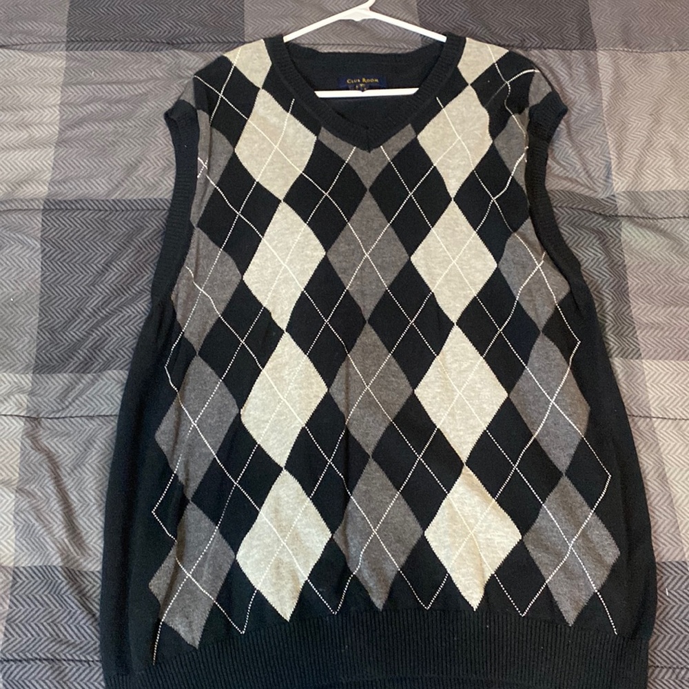 Short sleeve sweater